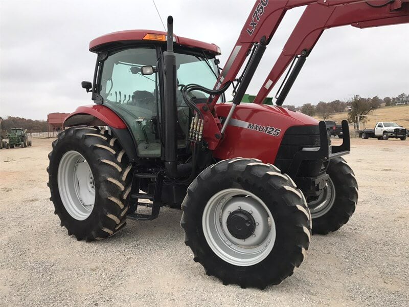 LX750 Tractor